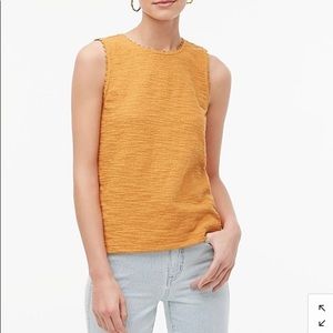 NWT WOMENS TEXTURED TANK TOP W/ SCALLOPED TRIM